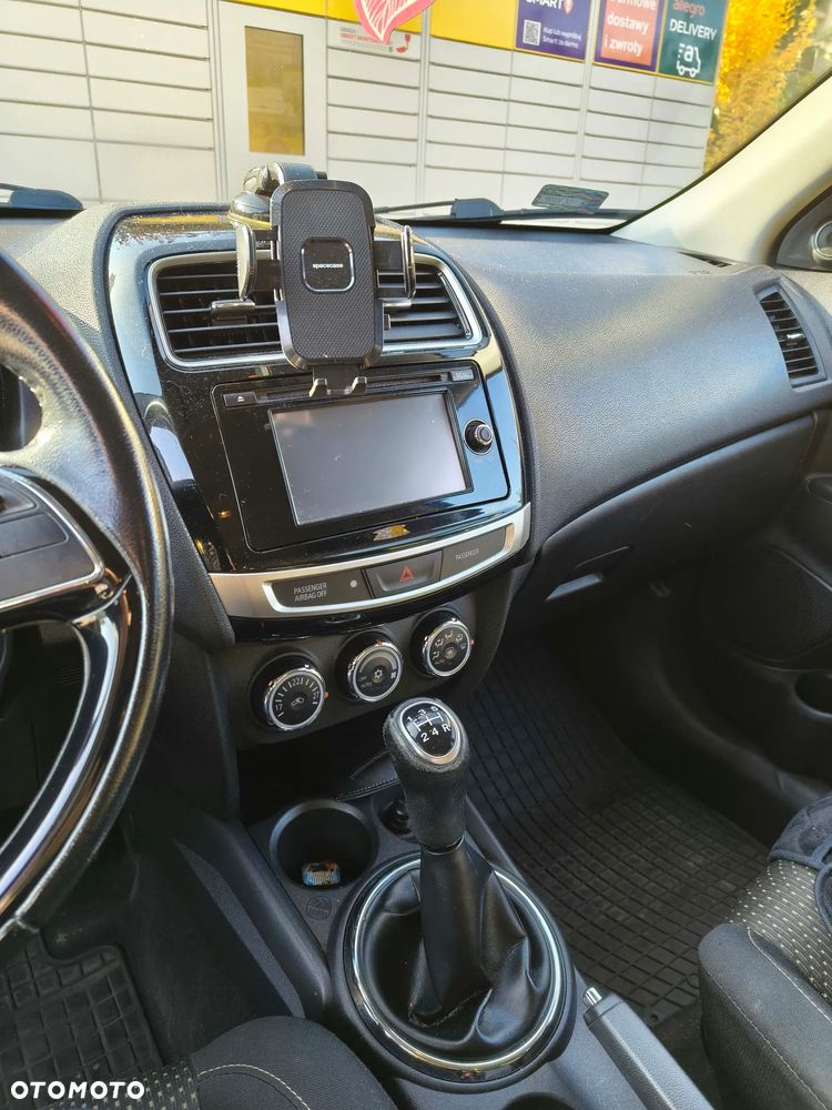 Mitsubishi Asx 2015 photo 4