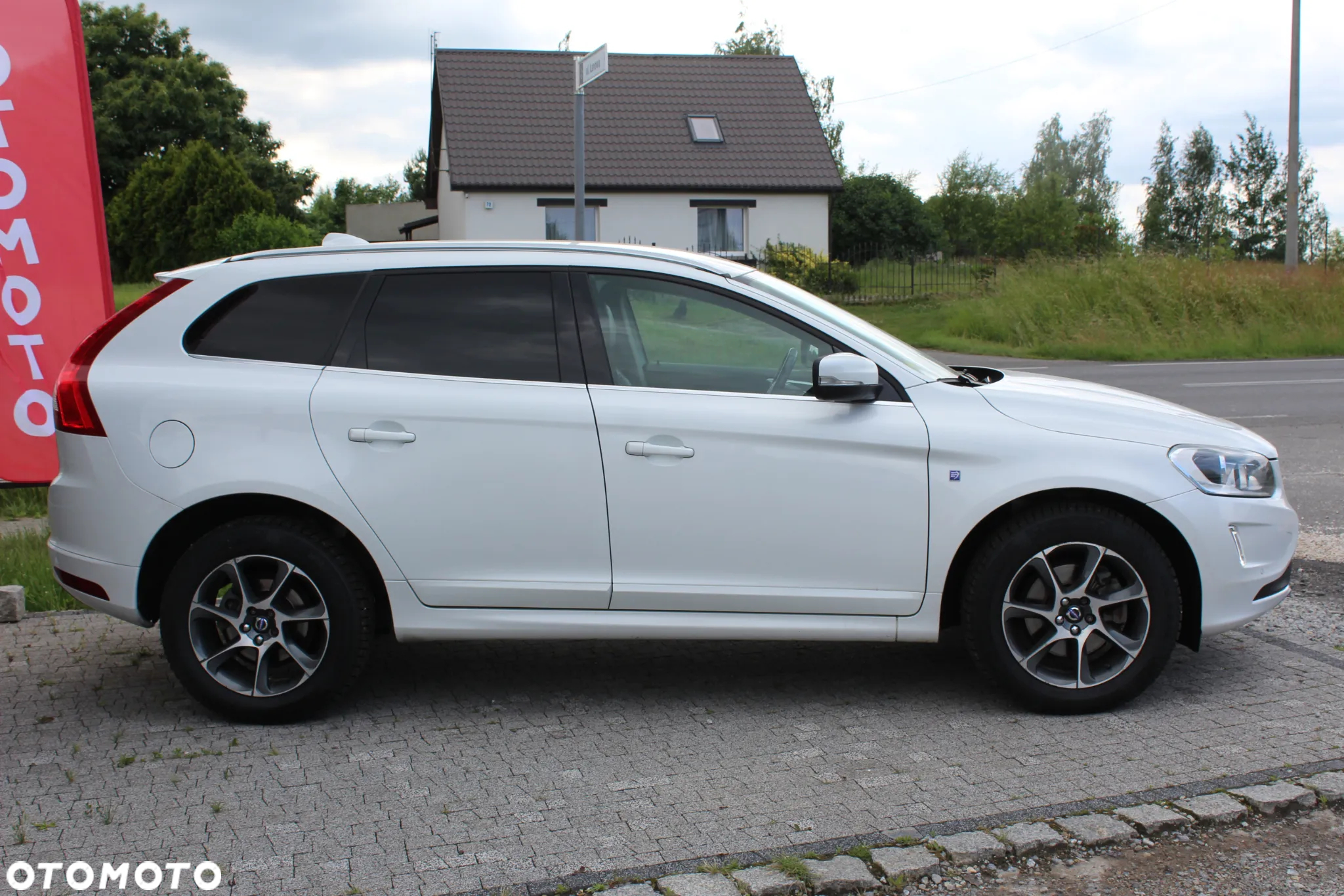 Volvo XC 60 D3 Drive-E Summum - 4