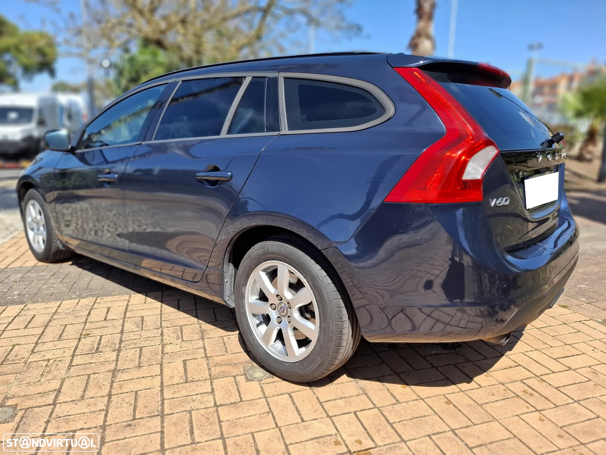 Volvo V60 D2 Edition - 2