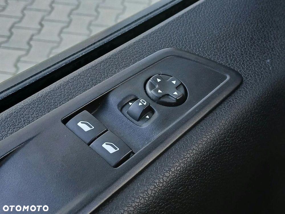 Toyota PROACE - 25