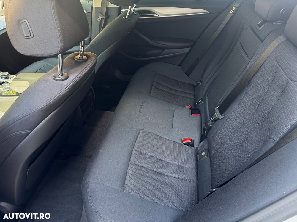 BMW Seria 5 530e AT PHEV - 10