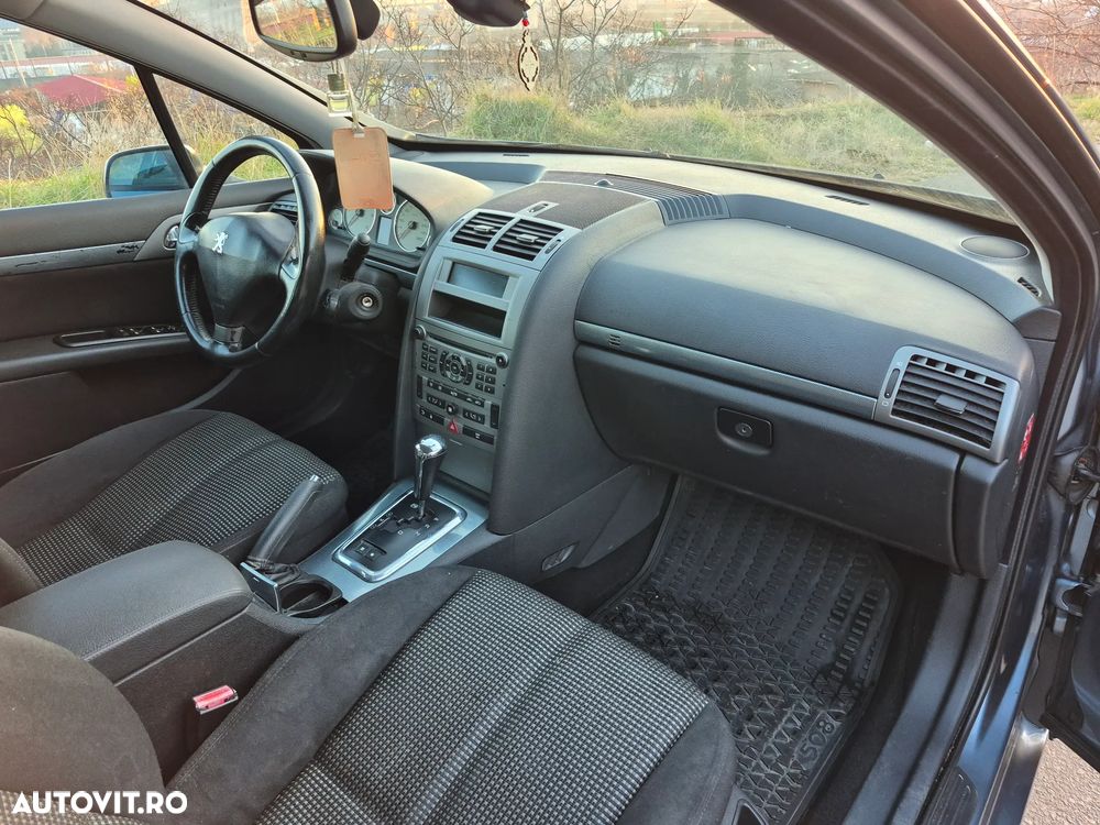 Peugeot 407 HDi 135 Automatik Esplanade - 32