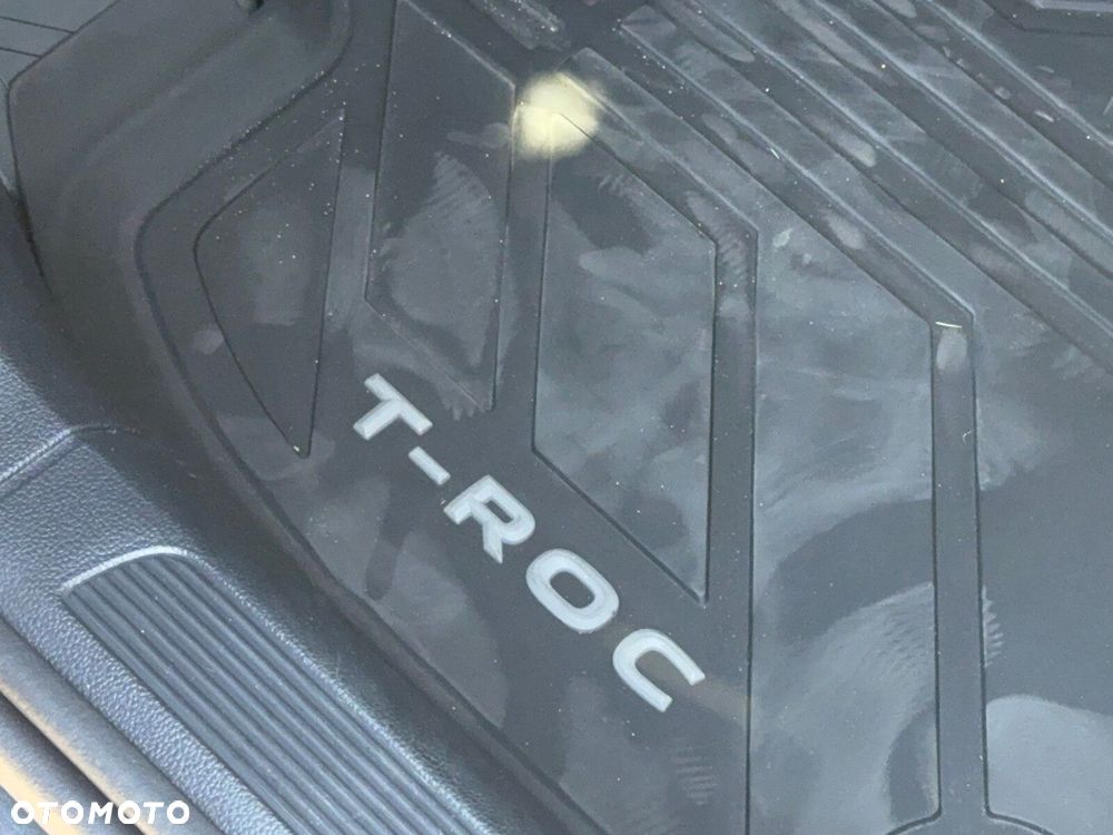 Volkswagen T-Roc 1.5 TSI Style - 34