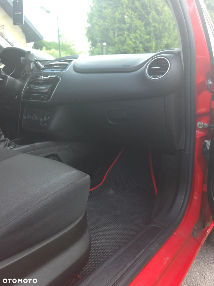 Fiat Punto 1.4 Easy S&S - 16