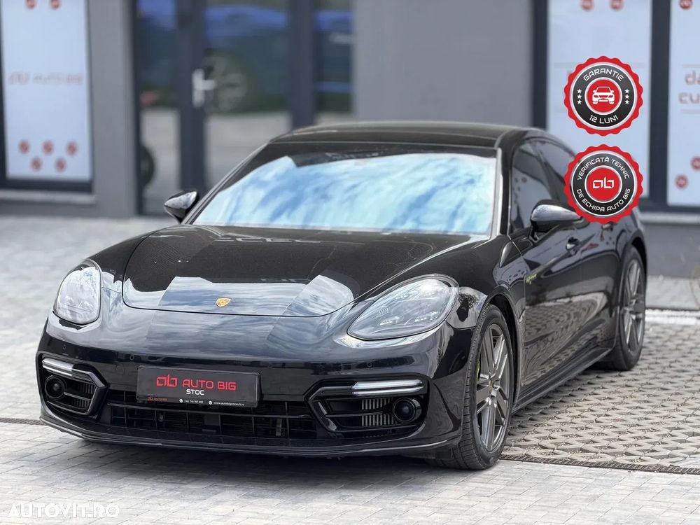 Porsche Panamera - 1