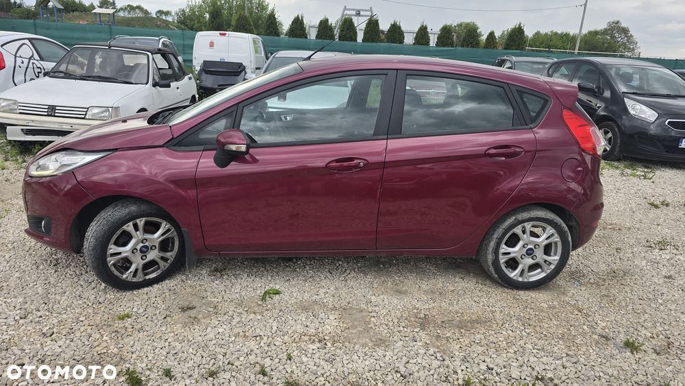 Ford Fiesta - 2