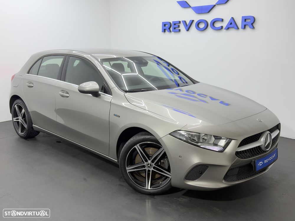 Mercedes-Benz A 250 e 8G-DCT Style - 2