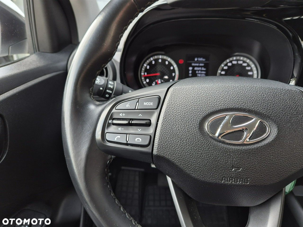 Hyundai i10 - 19