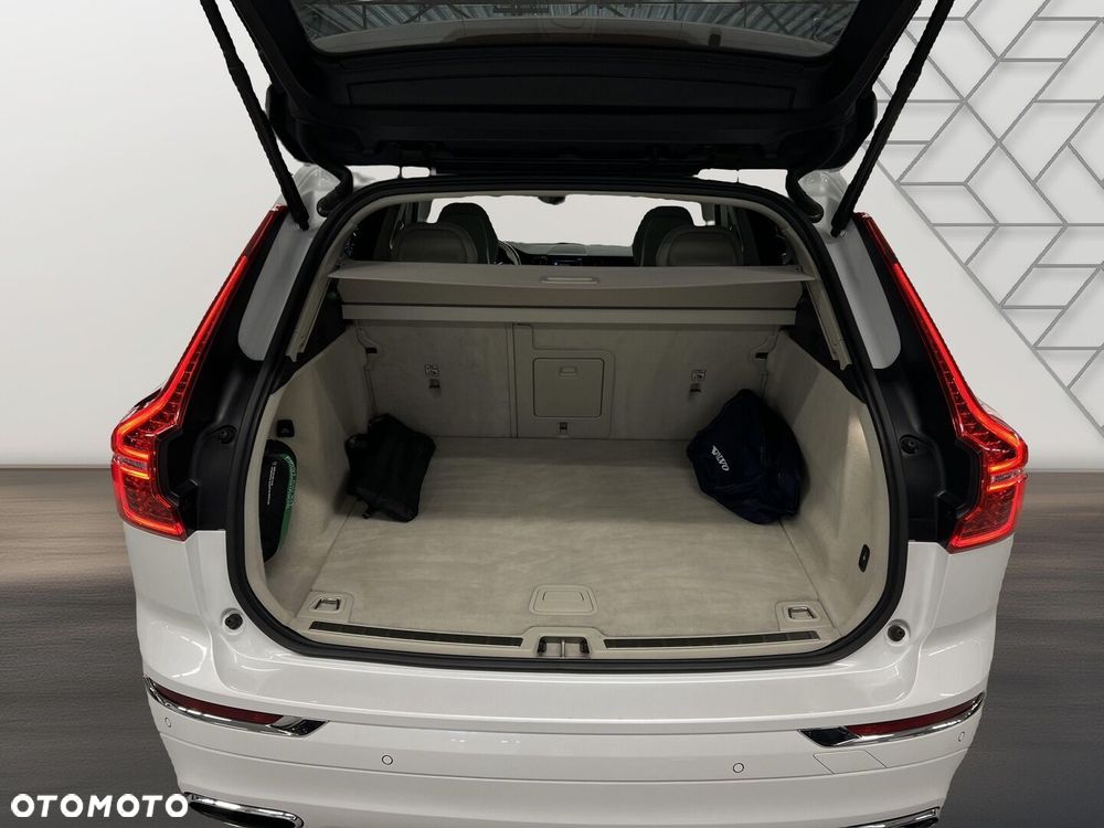 Volvo XC 60 T5 AWD Inscription - 21