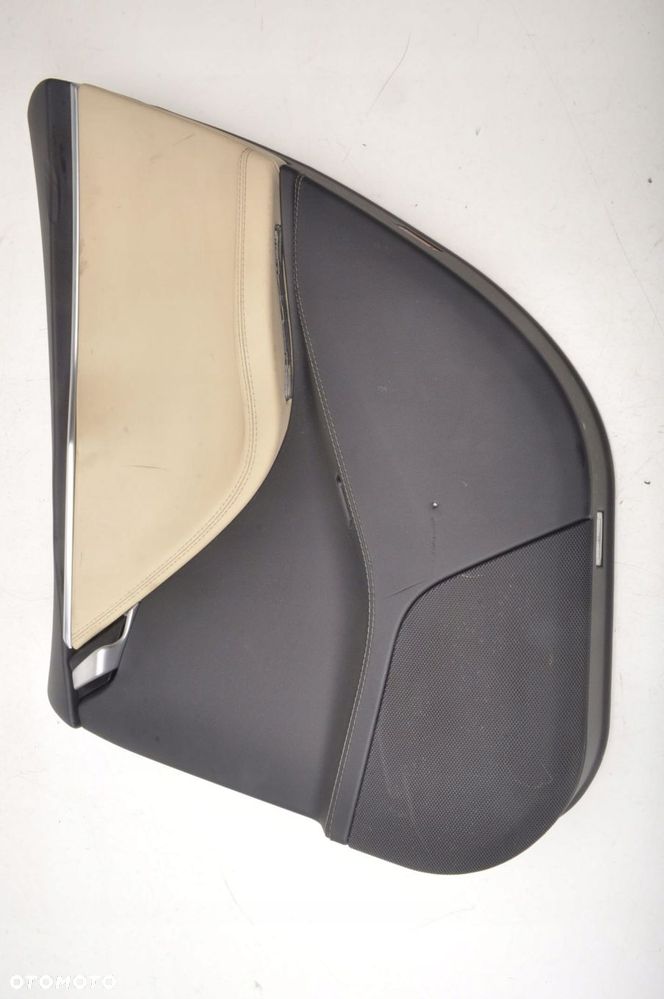 Tesla Model S BOCZEK DRZWI PRAWY TYŁ - 2