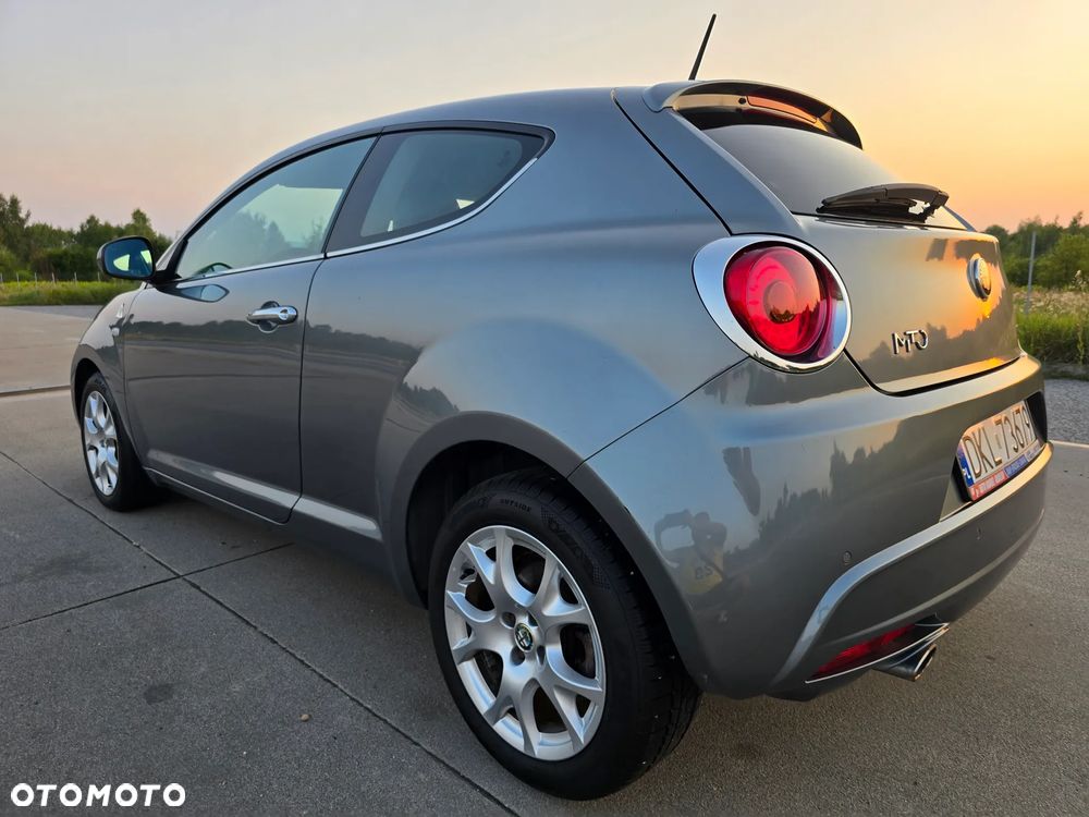 Alfa Romeo Mito - 12