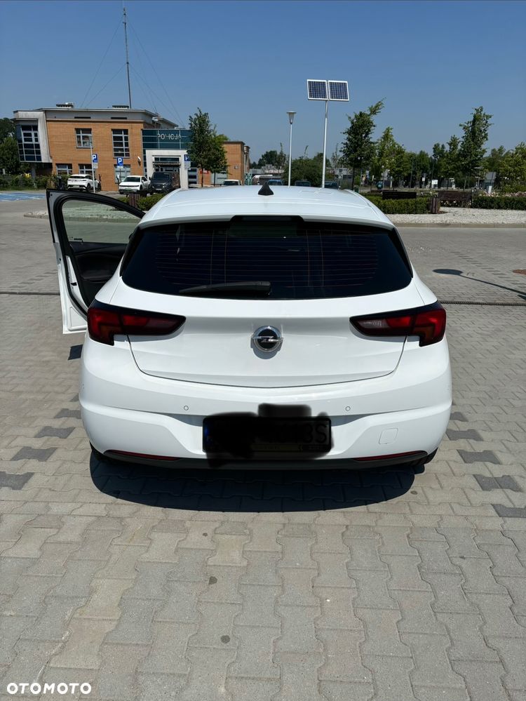 Opel Astra - 8