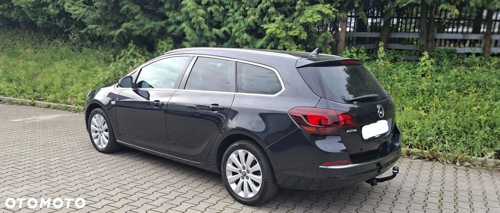 Opel Astra 1.4 T Cosmo EU6 - 5