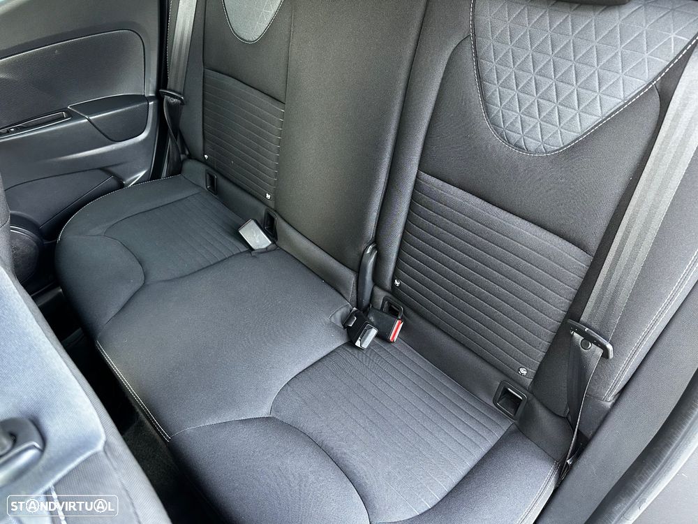 Renault Clio 0.9 TCE Luxe - 27