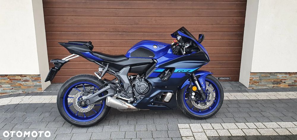 Yamaha R7 - 5