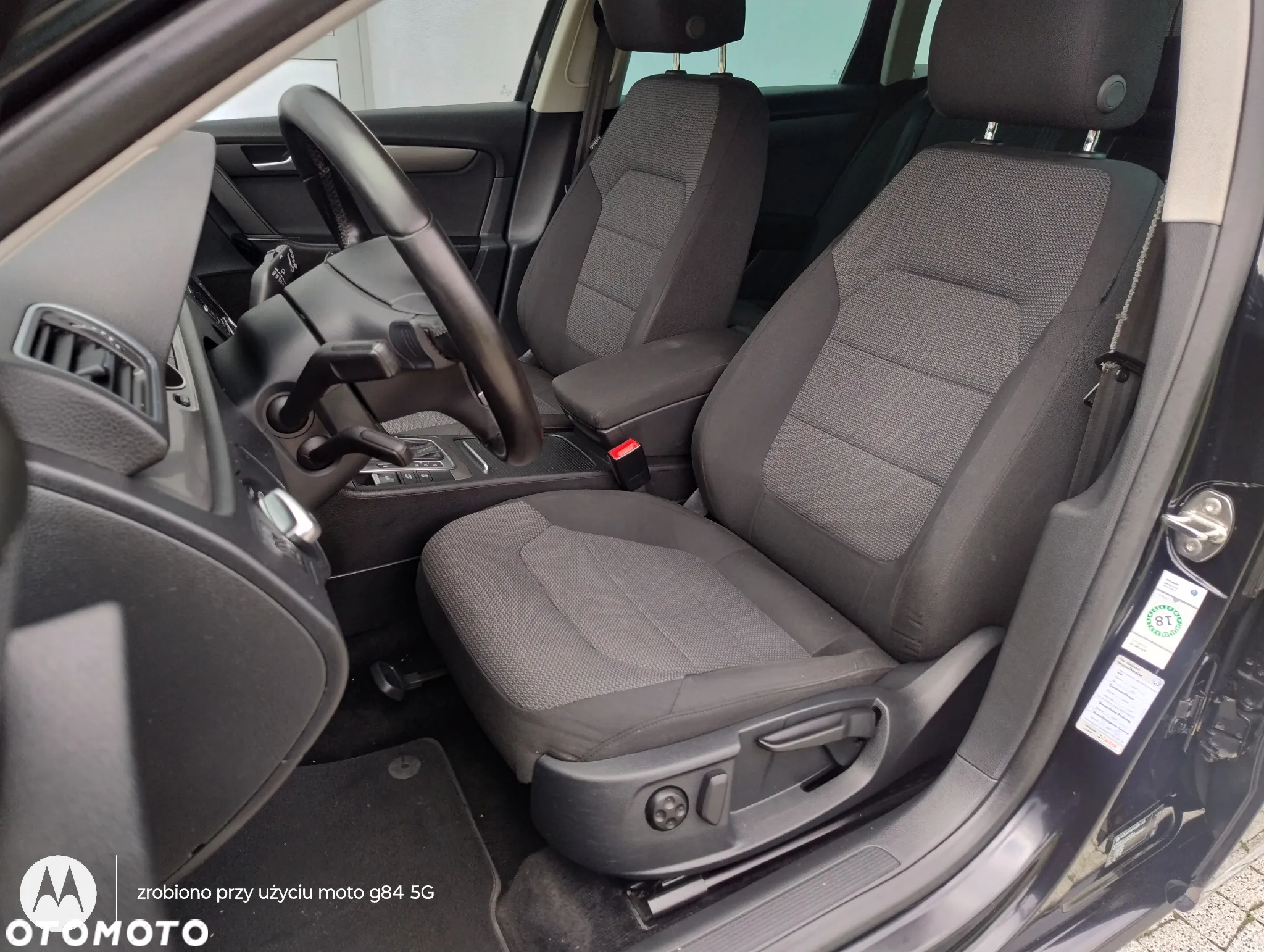 Volkswagen Passat Variant 2.0 TDI DSG BlueMotion Technology Business Edition - 9