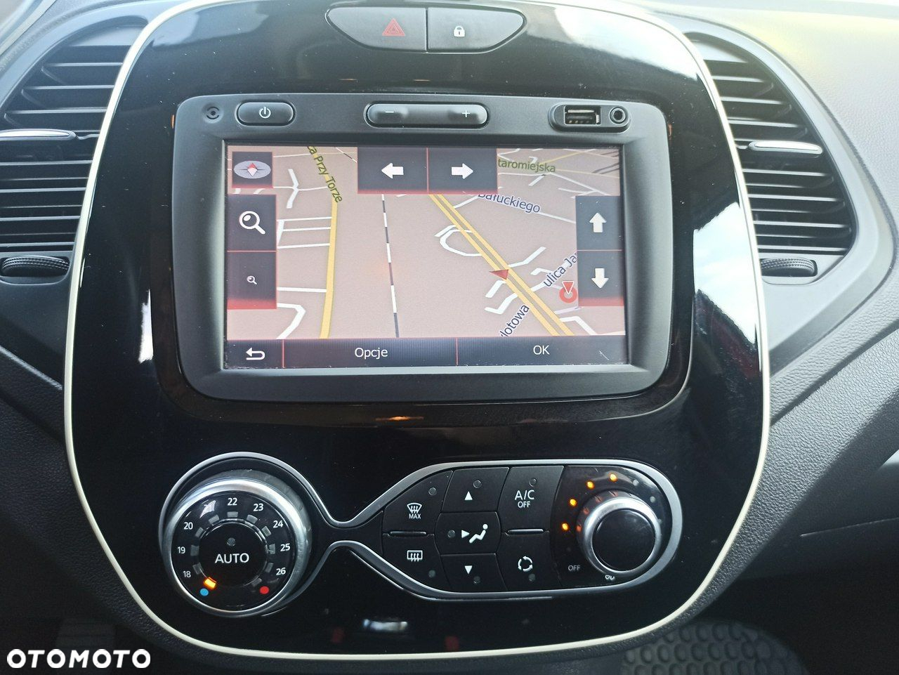 Renault Captur 1.2 Energy TCe Intens - 16