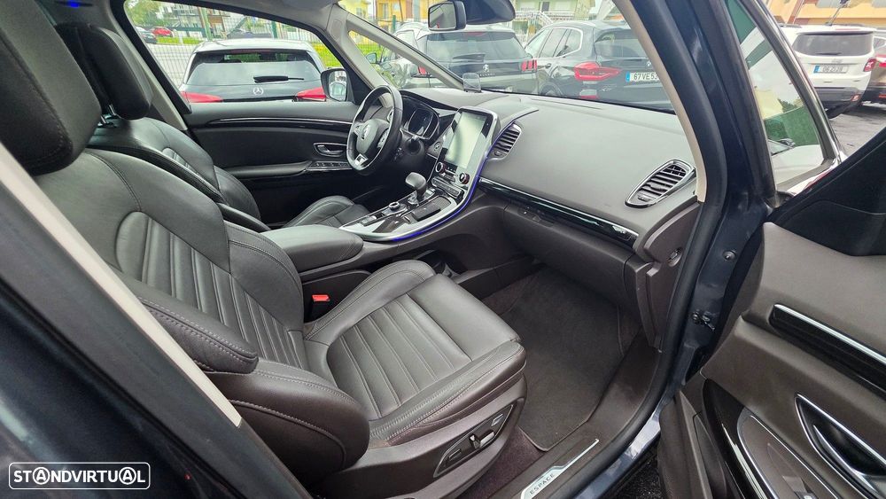 Renault Espace 1.6 dCi Initiale Paris EDC - 17