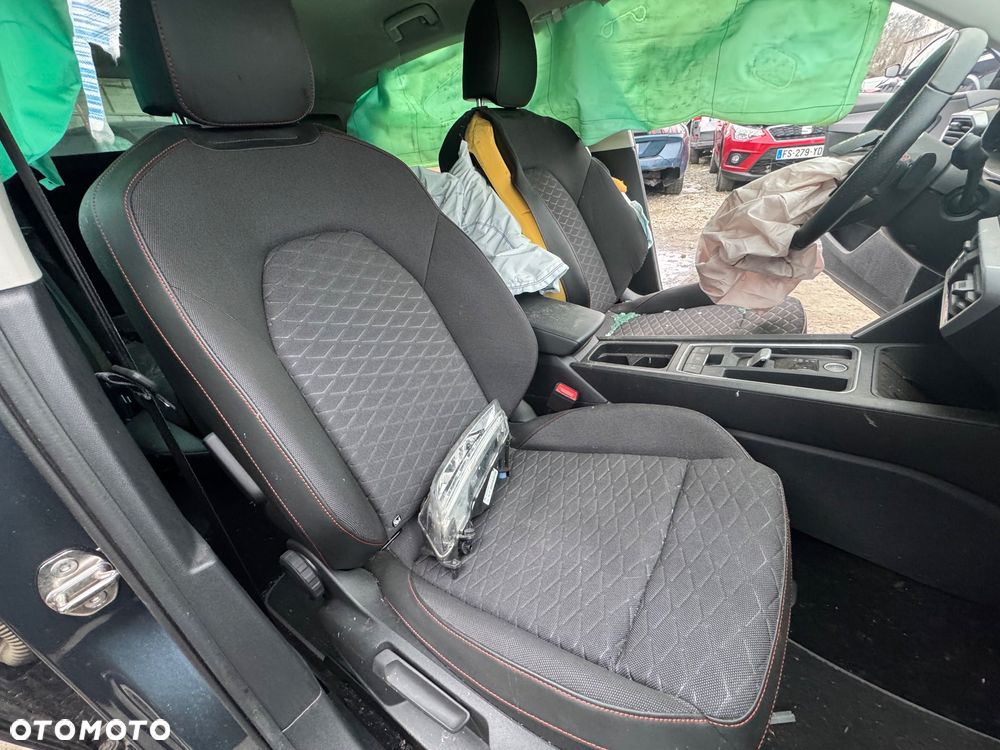 Seat Leon 2.0 TDI DSG FR Plus - 9