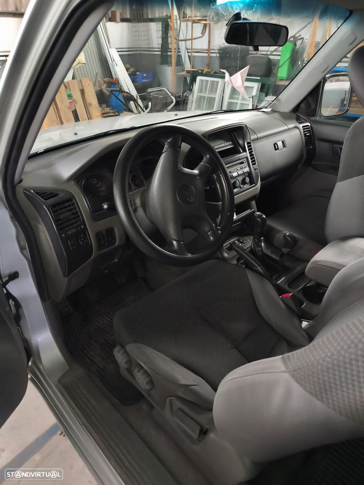 Mitsubishi Pajero 3.2 DI-D GLS ABS - 5