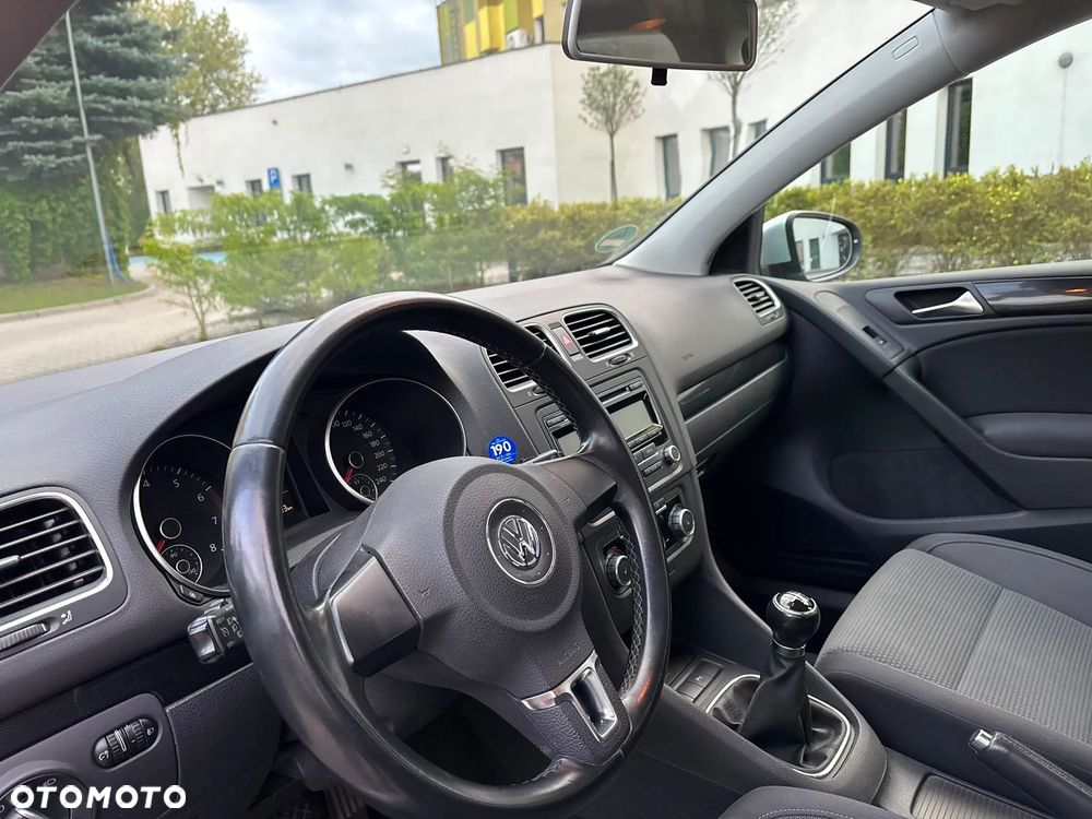Volkswagen Golf - 19