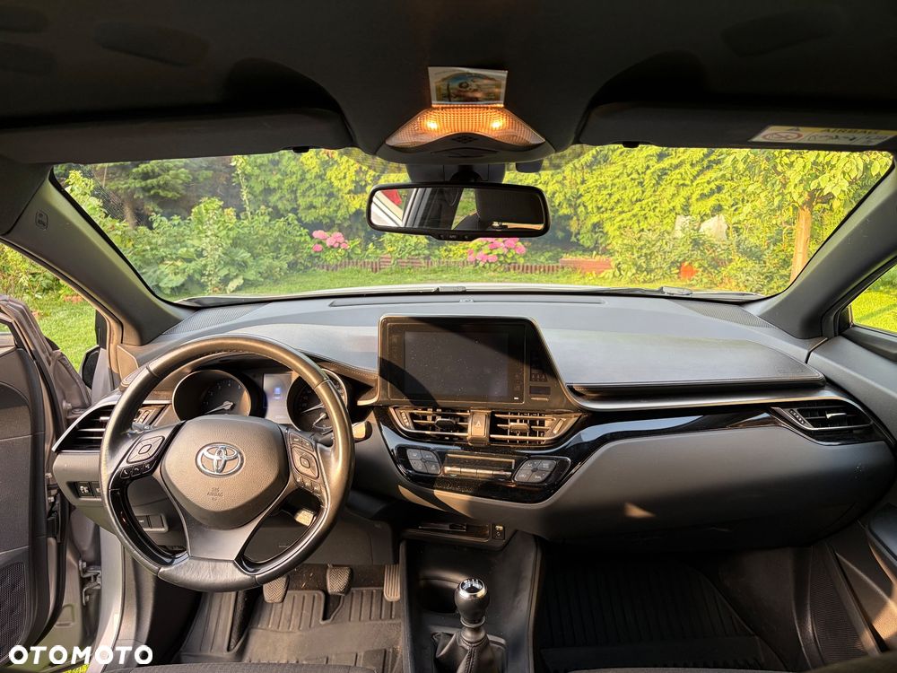 Toyota C-HR 1.2 T Premium - 9