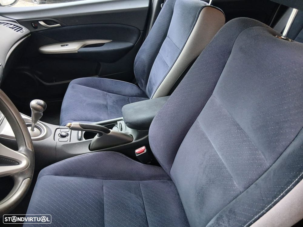 Honda Civic 1.4 Comfort - 6