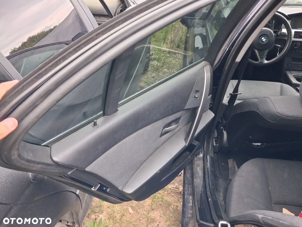 BMW E60 DRZWI LEWY TYL TYLNIE ORIENTBLAU METALIC 317 - 4