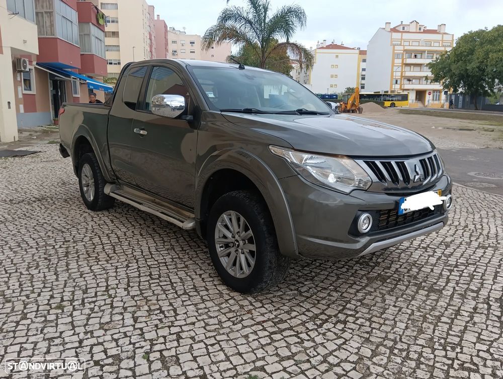 Mitsubishi L200 2.4 DI-D CD Instyle Strakar 4WD - 1