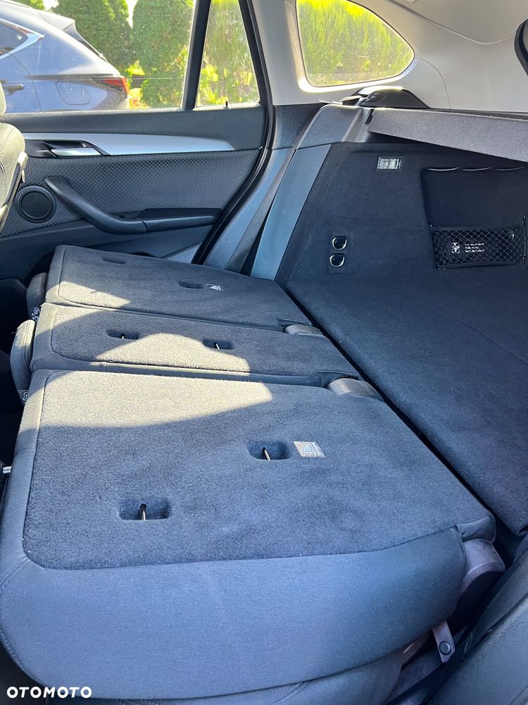 BMW X1 xDrive20i - 13