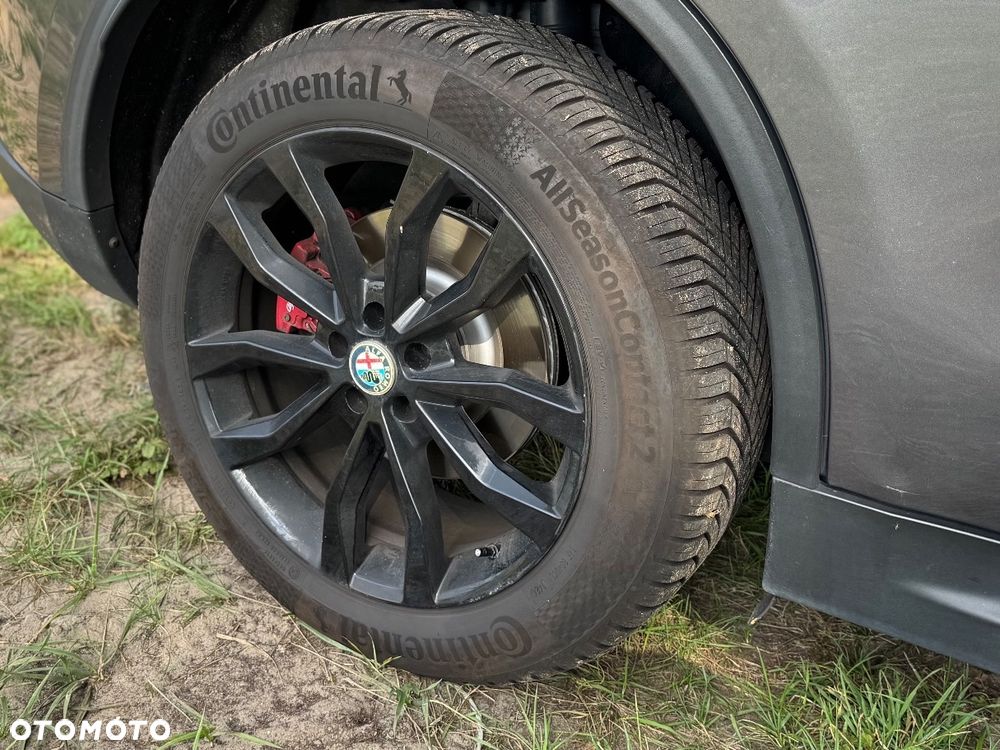 Alfa Romeo Stelvio 2.0 Turbo 16V AT8-Q4 Super - 19
