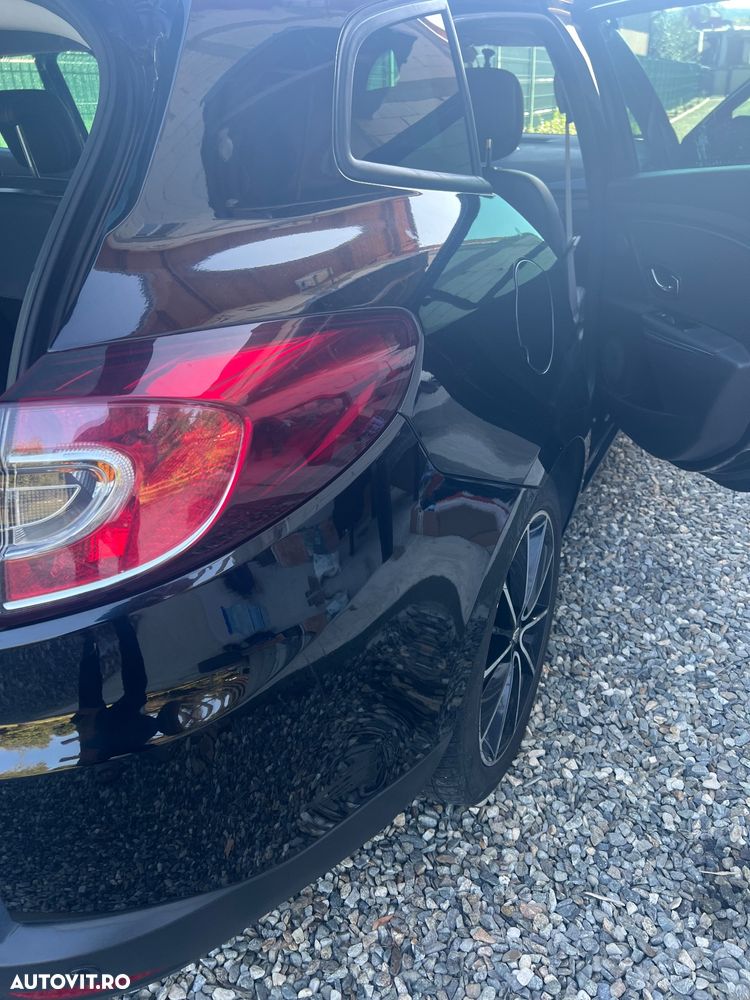 Renault Megane ENERGY dCi 110 Start & Stop Bose Edition - 36