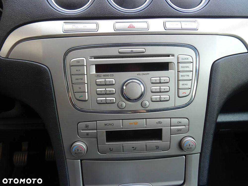 Ford Galaxy 2.0 TDCi DPF Trend - 13