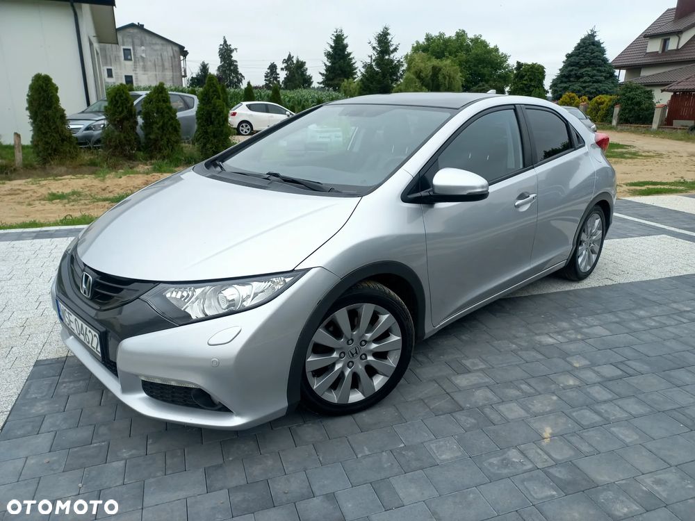 Honda Civic 1.8 Executive NAVI - 3