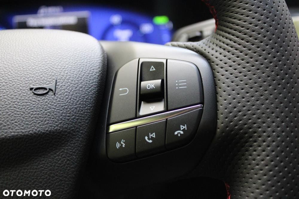 Ford Kuga - 14