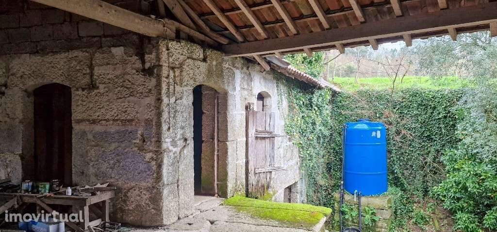 Moradia p/ Restauro - Vieira do Minho - Grande imagem: 3/16