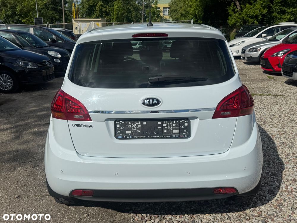 Kia Venga 1.4 CVVT Vision - 8