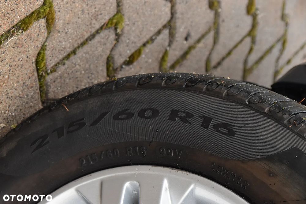 Ford S-Max 2.0 TDCi DPF Trend - 21