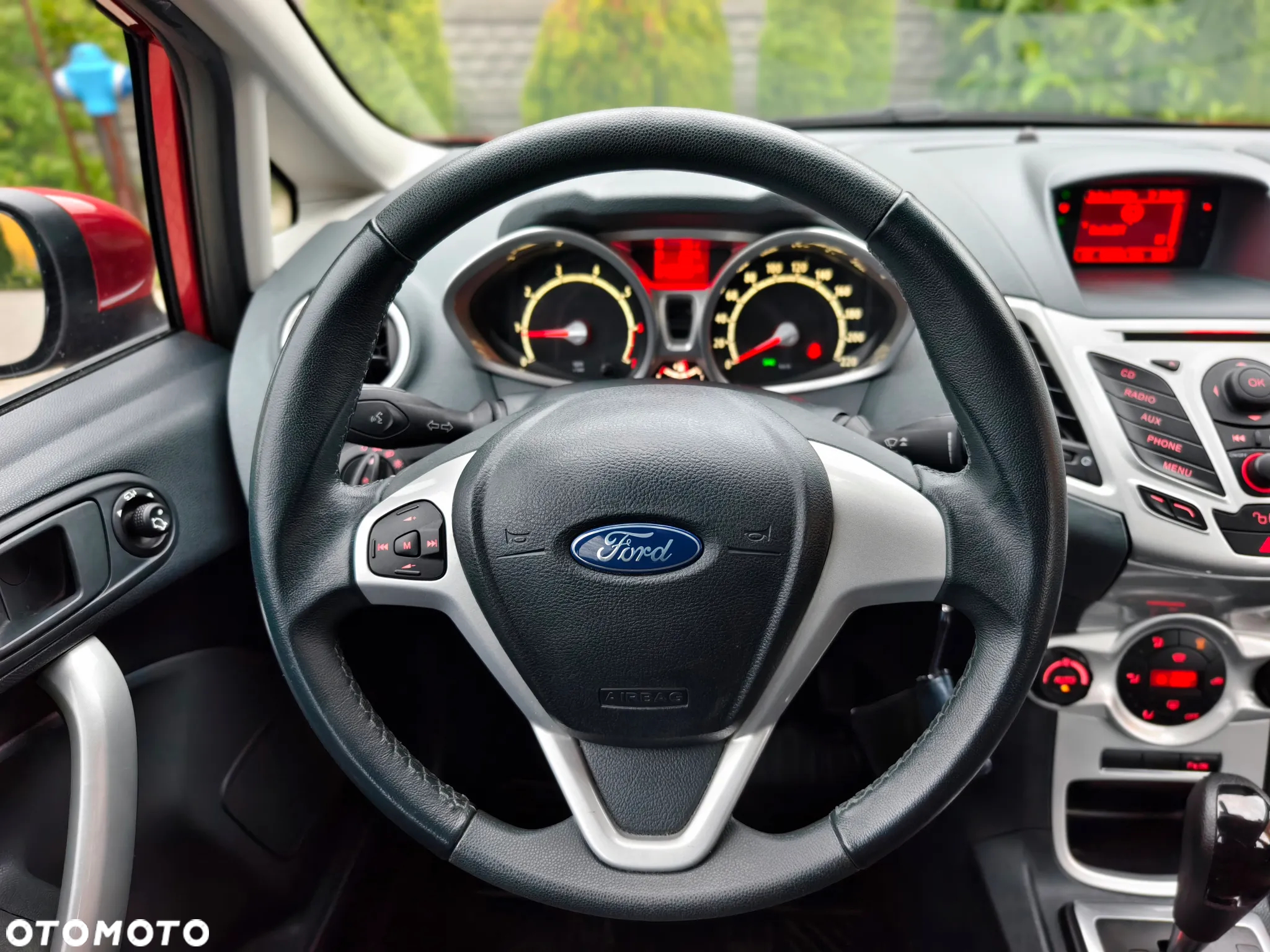 Ford Fiesta 1.4 Autom Titanium - 11