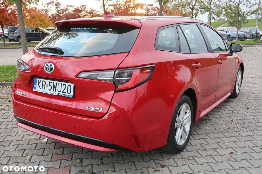 Toyota Corolla 1.8 Hybrid Comfort - 4