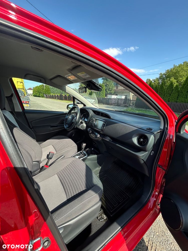 Toyota Yaris - 7