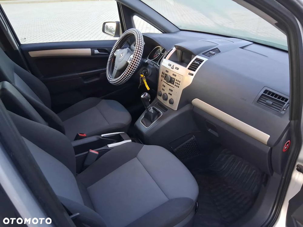 Opel Zafira 1.7 CDTI - 7