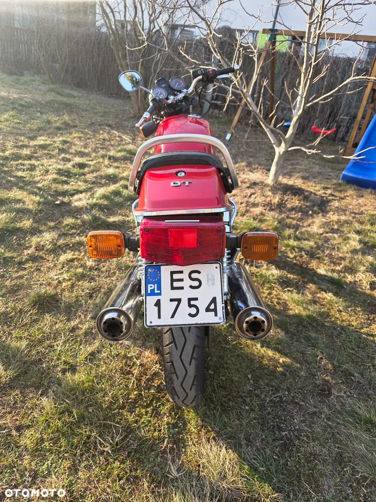 Suzuki GS - 4