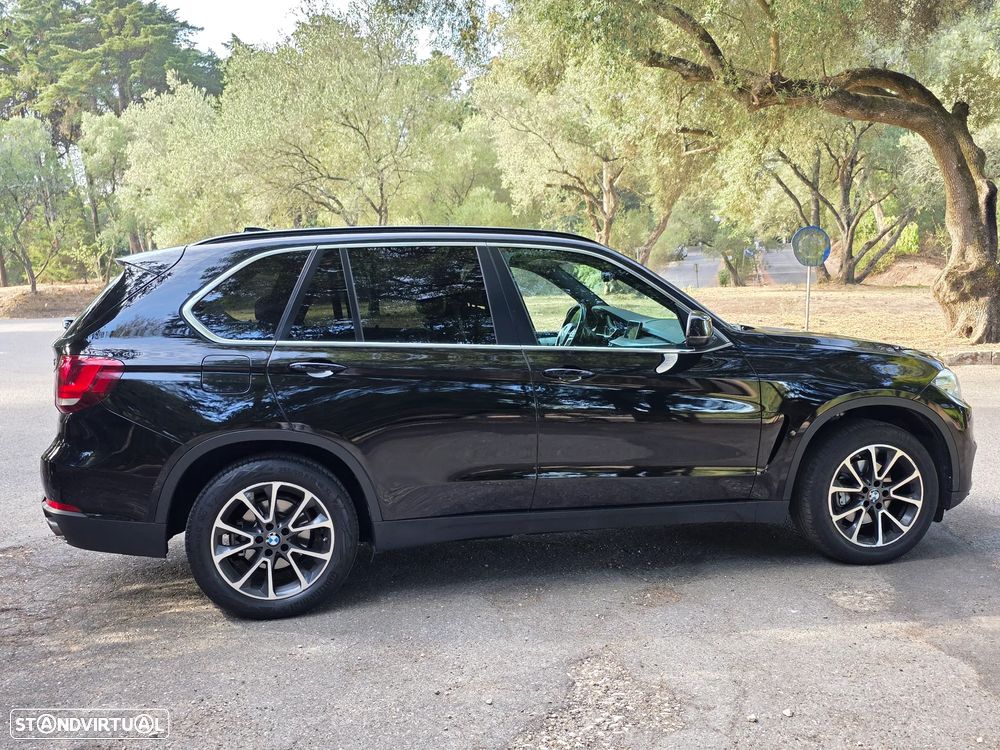 BMW X5 25 d sDrive Comfort 7L - 3