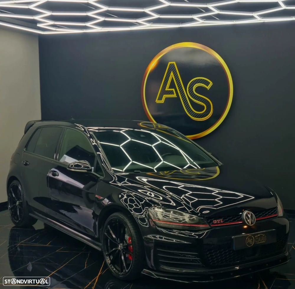 VW Golf - 58
