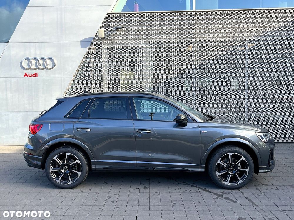 Audi Q3 - 25