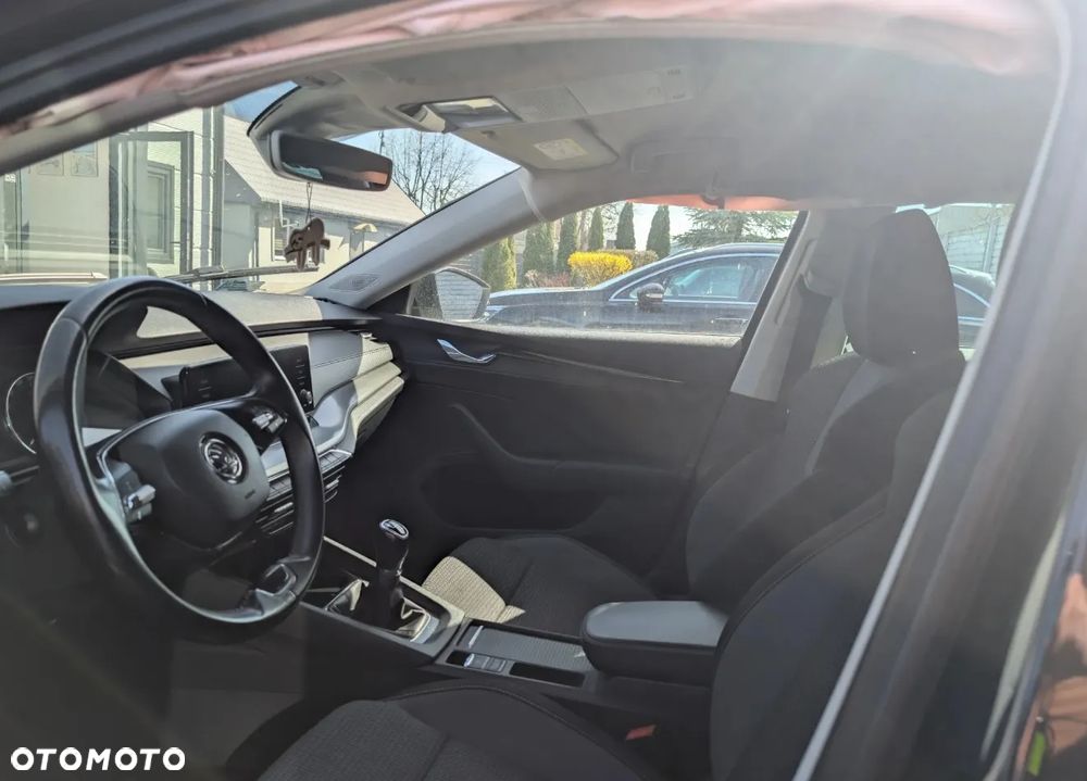 Skoda Octavia 1.5 TSI GPF ACT Ambition - 10