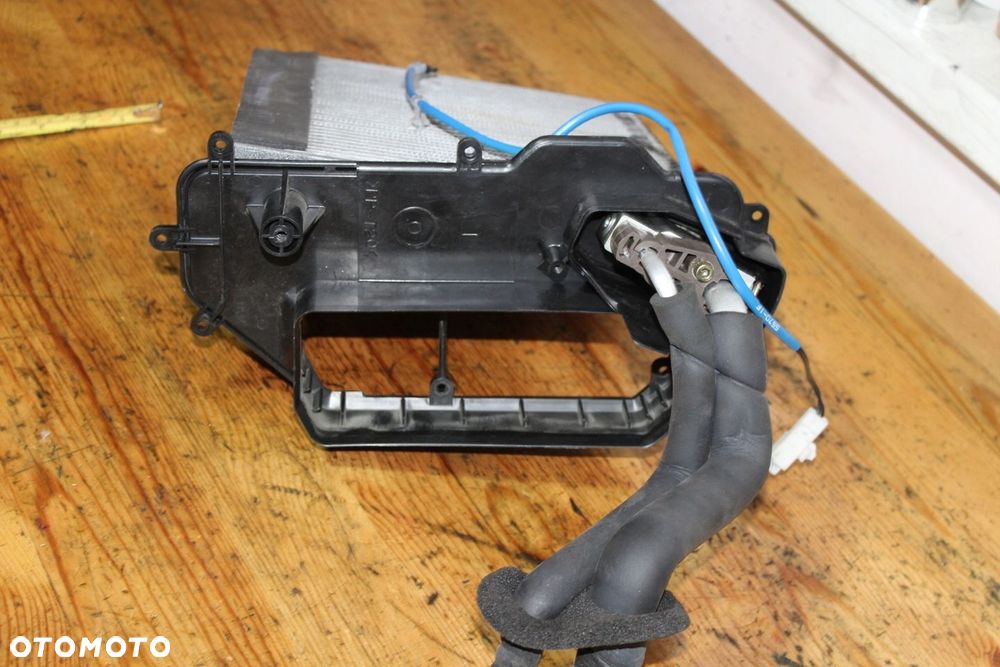 PAROWNIK KLIMATYZACJI COROLLA VERSO II AVENSIS T25 EUROPA - 8