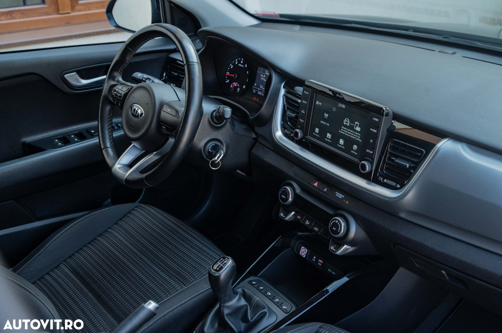 Kia Stonic 1.0 T-GDI Trend - 24