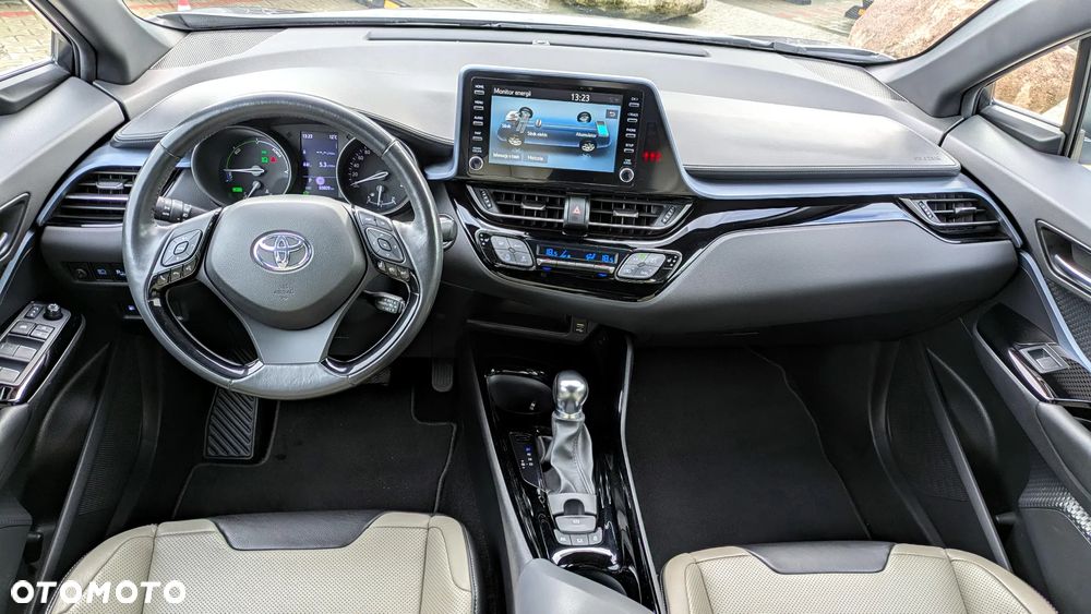 Toyota C-HR 2.0 Hybrid Selection - 12